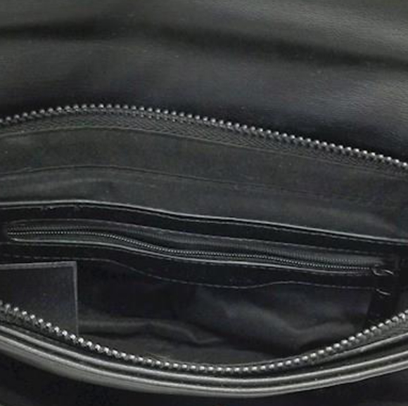 BADGLEY MISCHKA Black Quilted Leather Crossbody Bag - Picture 11 of 12